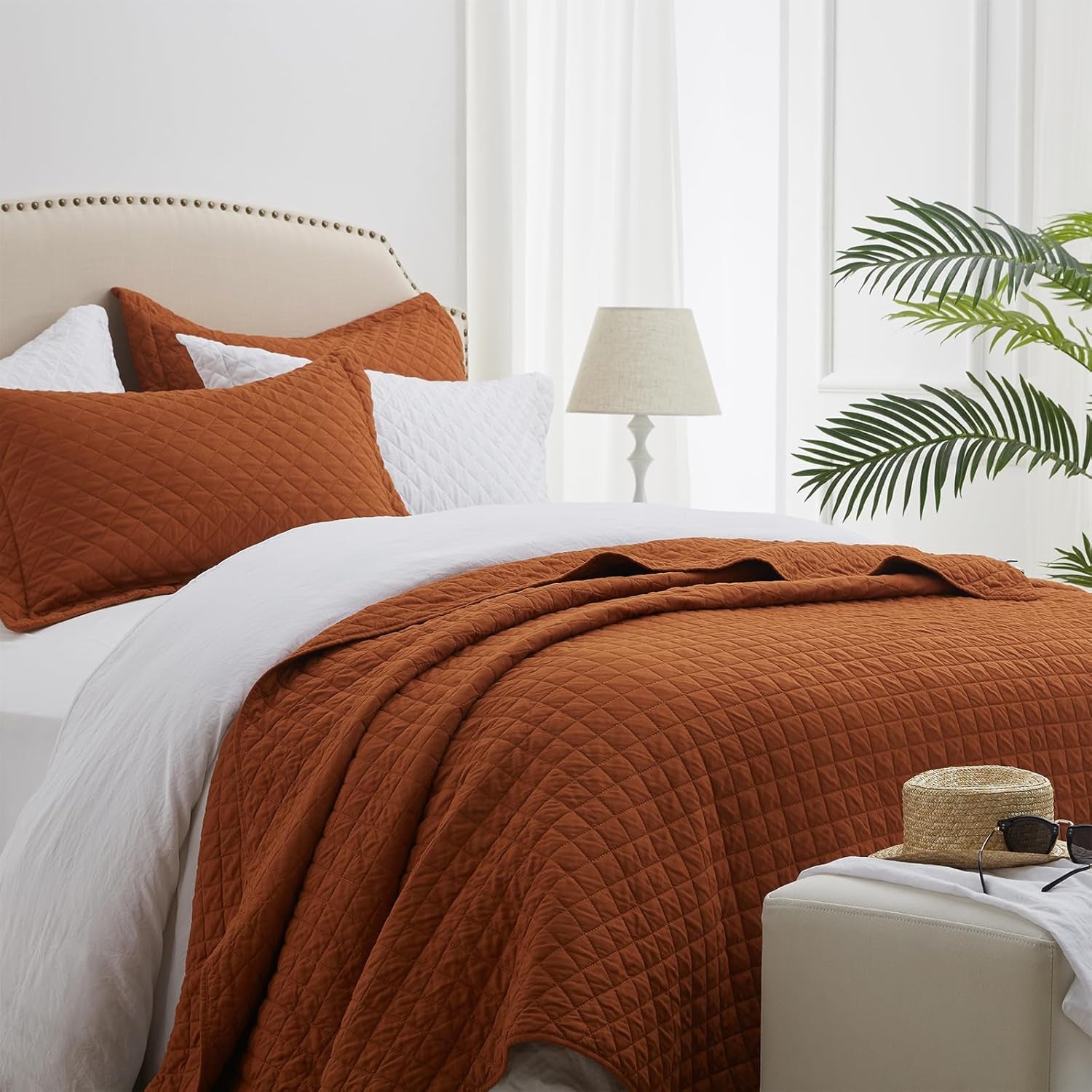 King Size Brunt Orange Quilt Set - Lightweight Reversible Comforter Bedspread with Rust Diamond Quilting, Includes 1 Quilt and 2 Pillow Shams, Ideal for All Seasons