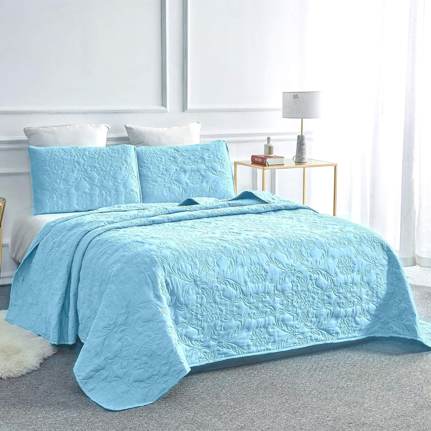 Sophia and William 3-Piece Reversible Microfiber Quilt Set for Queen/Full Size Beds, Includes 1 Quilt and 2 Pillow Shams, Lightweight, Cozy, and Hypoallergenic in Light Blue